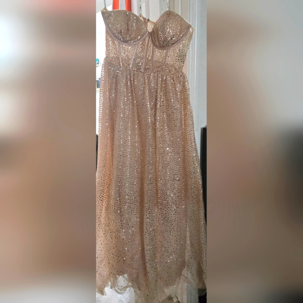 Brides Maid / Prom / Homecoming Dress